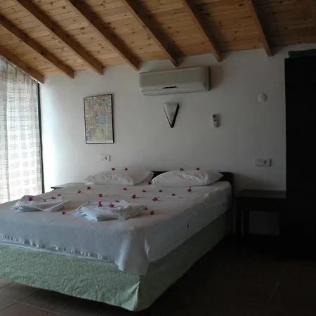 Arpia Hotel