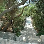Arpia 2* קס