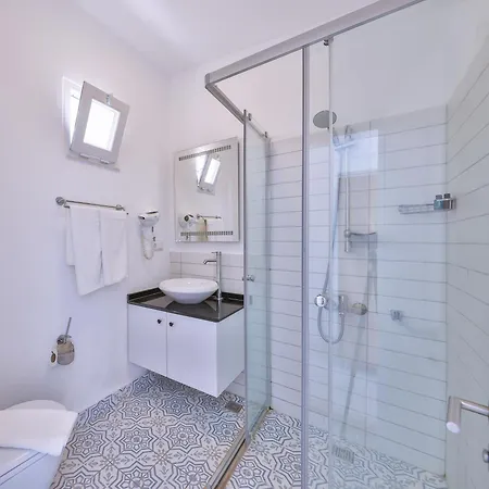 Arpia Hotel 2*