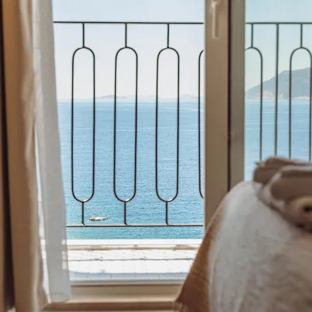 Arpia Kaş