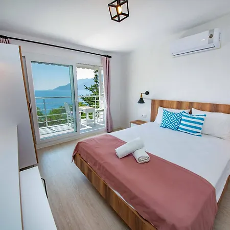 Otel Arpia 2*
