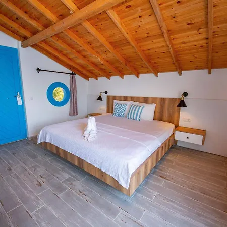Arpia 2* Kaş